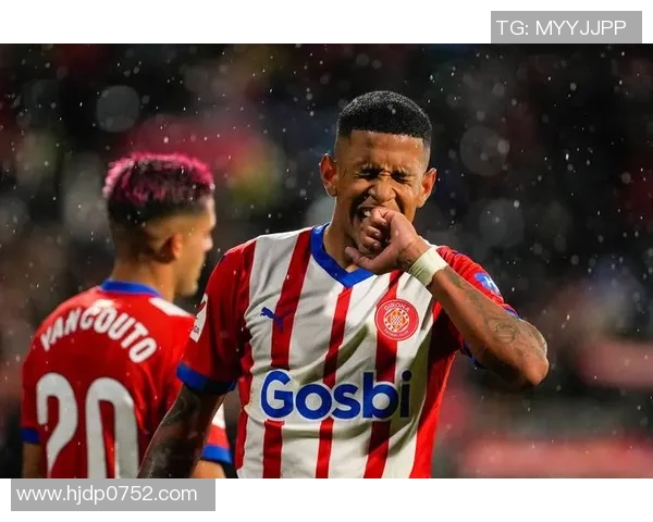 西班牙足球明星的辉煌历程与影响力解析