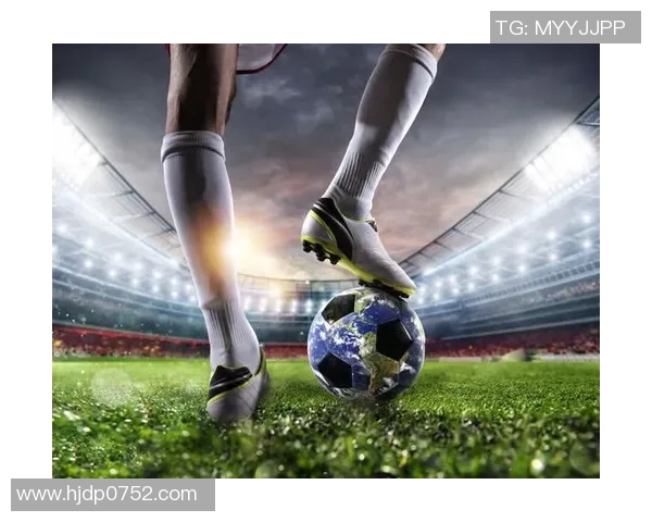 足球明星虚影图片展现运动之美与激情的完美结合