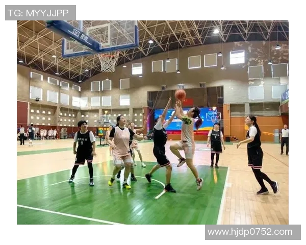 篮球明星勇闯篮球馆挑战赛展现超凡技艺与激情对决